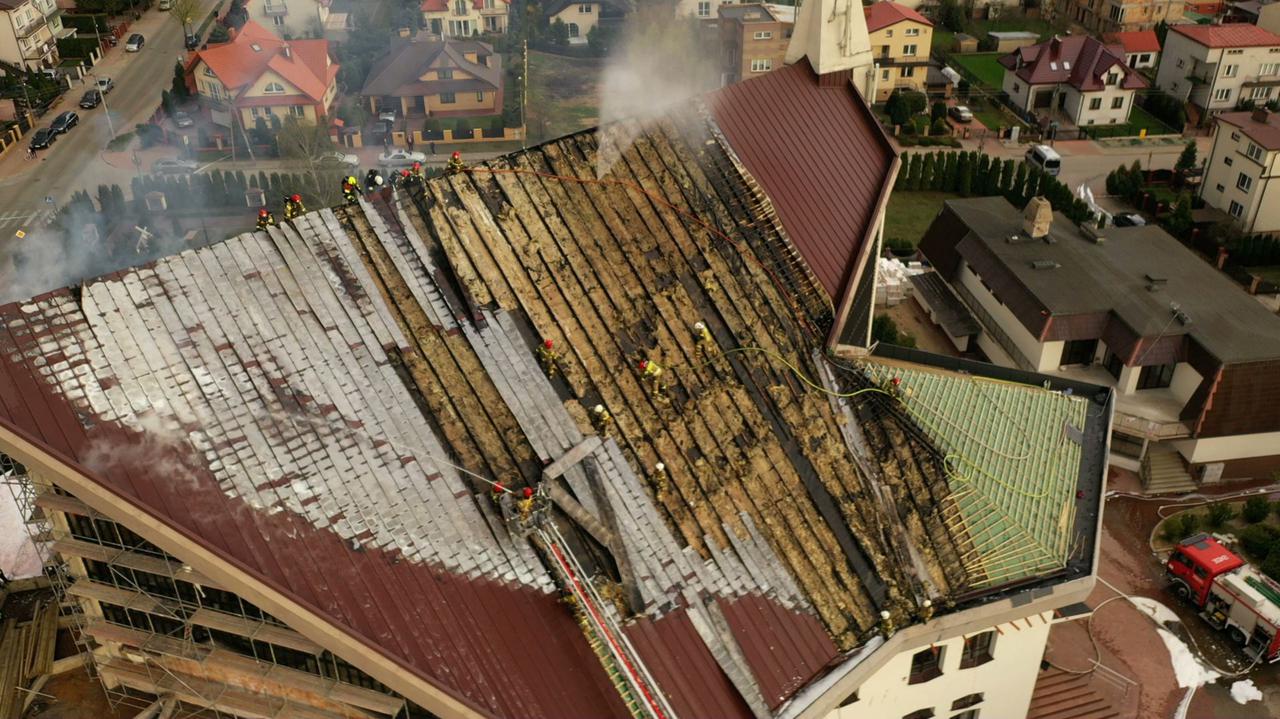 Białystok.  The roof of the church caught fire