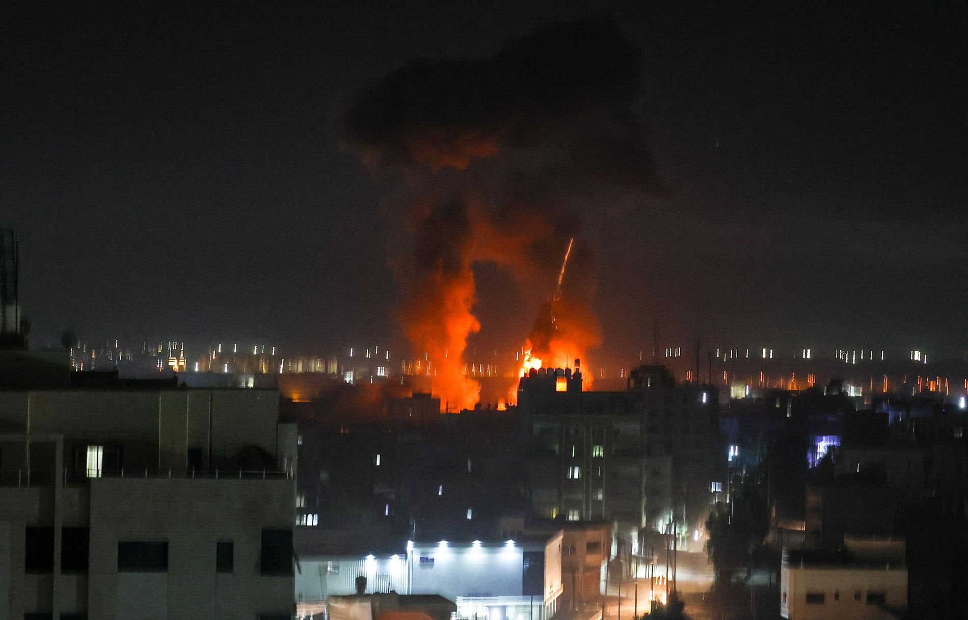 New Israeli air strikes on Gaza – VG