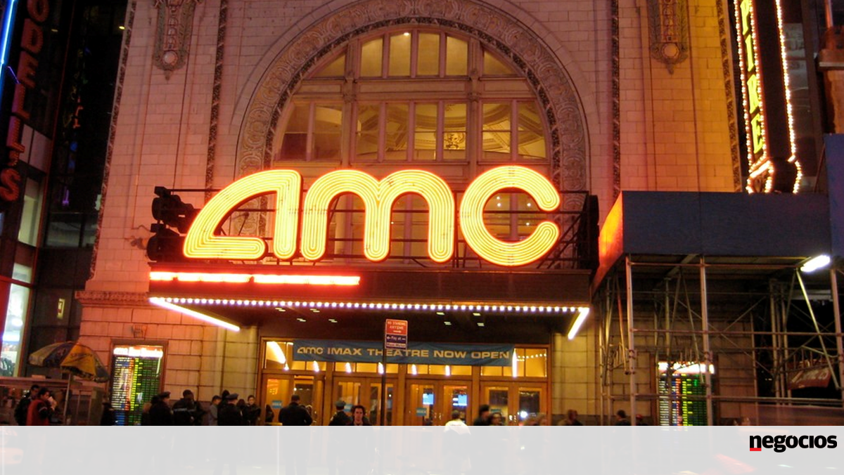   AMC scores over 120% for registrations.  You have raised more money and shareholders and will serve popcorn - Bolsa

