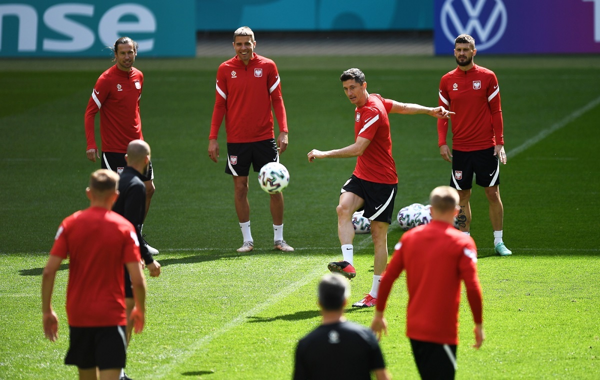 Great emotions ahead of the Poland-Slovakia match for Euro 2020