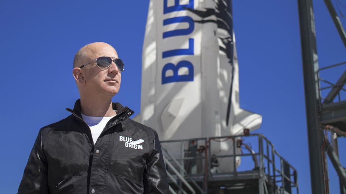 Bezos offered NASA  billion for a mission to the moon