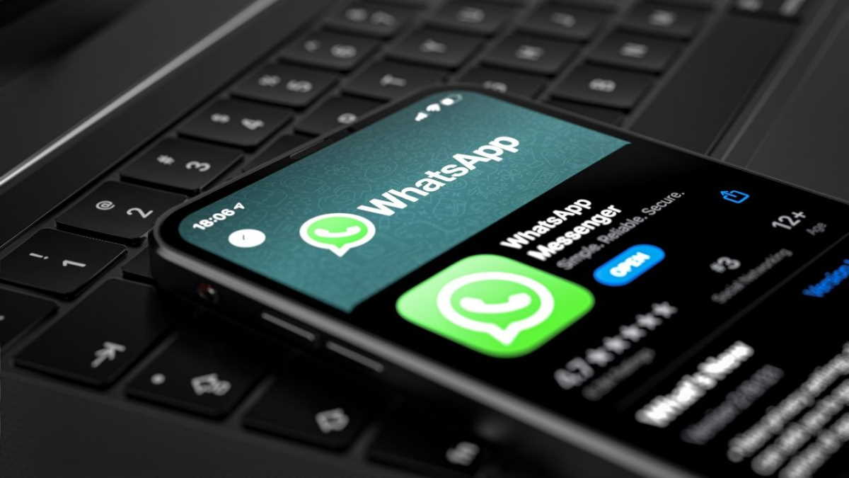 WhatsApp will allow you to transfer message history between iOS and Android