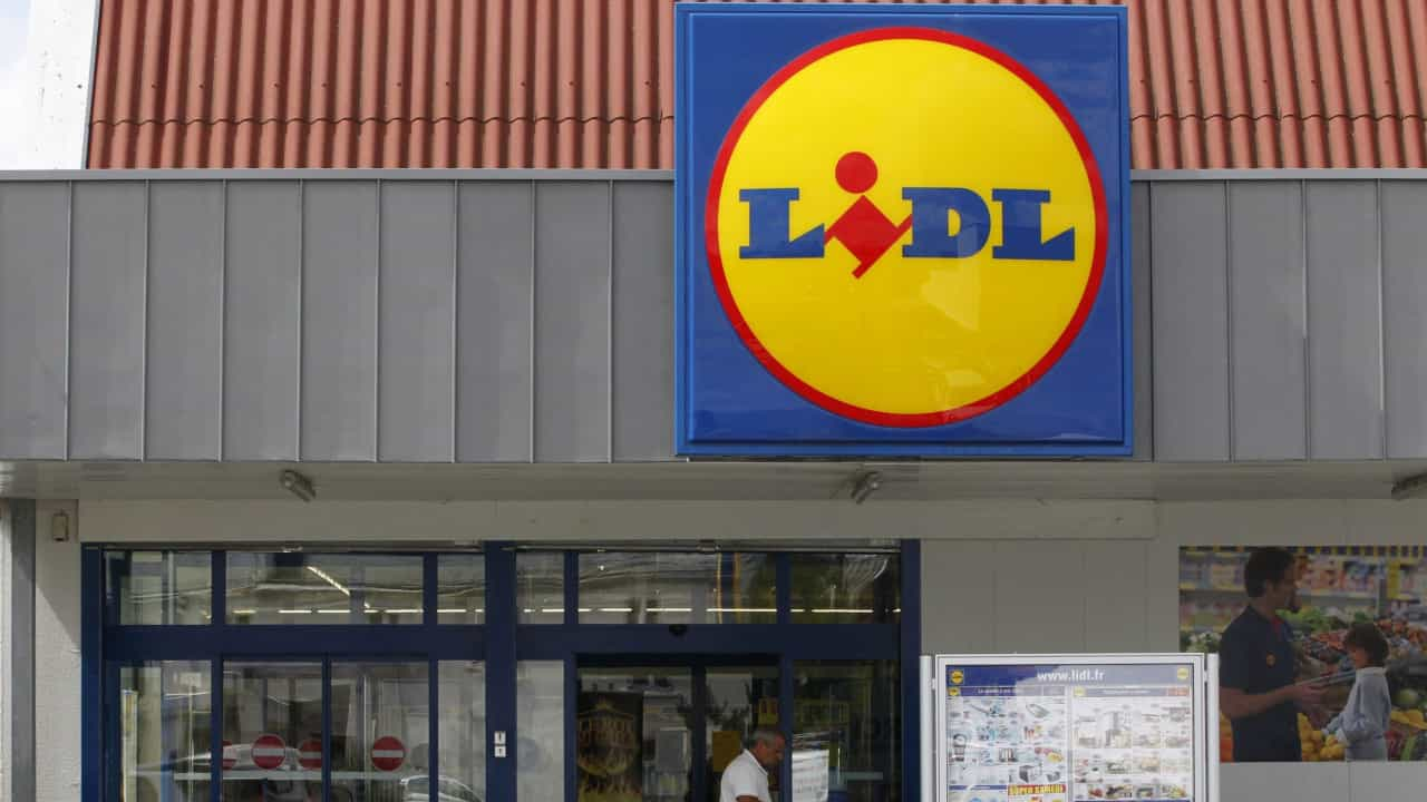 Lidl invests 4.5 million in the chain’s first store in the service area