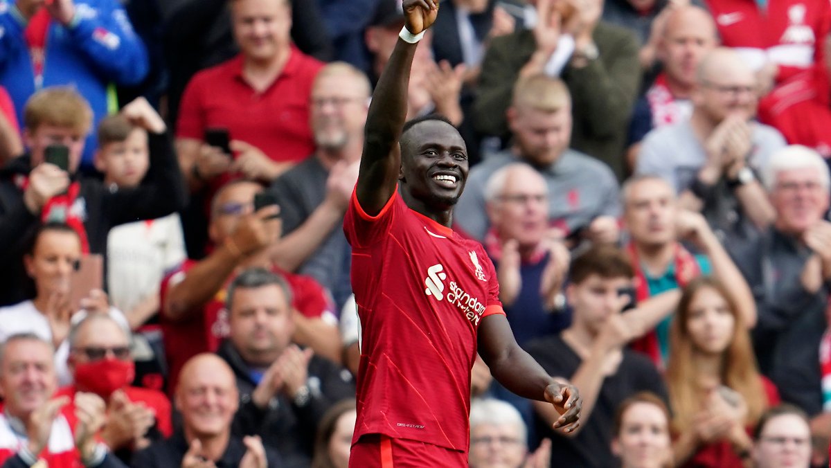 Man City stumbles surprisingly: Mane’s achievement leads to Liverpool victory