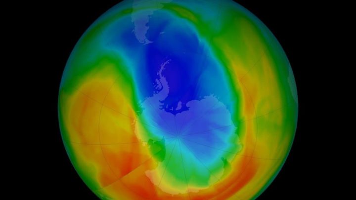 Hole in the ozone layer larger than Antarctica