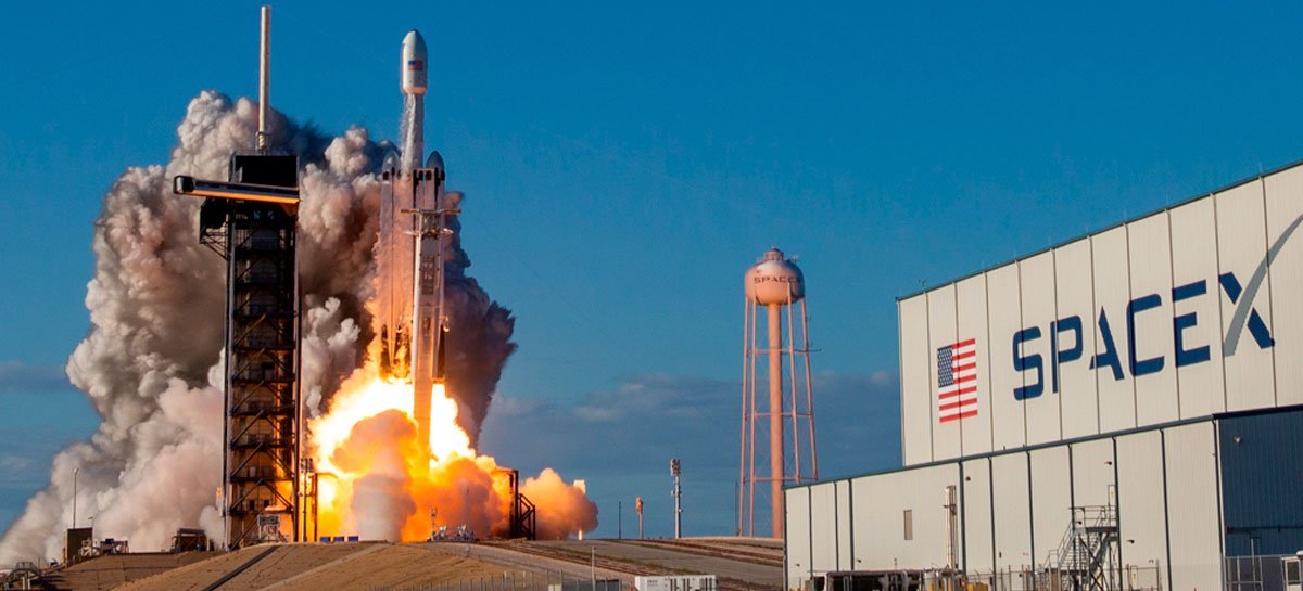 SpaceX’s flight will bring together four civilian crew members for the first time and take off today, 21:00