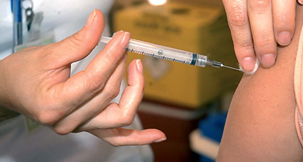 Free flu vaccines from pharmacies

