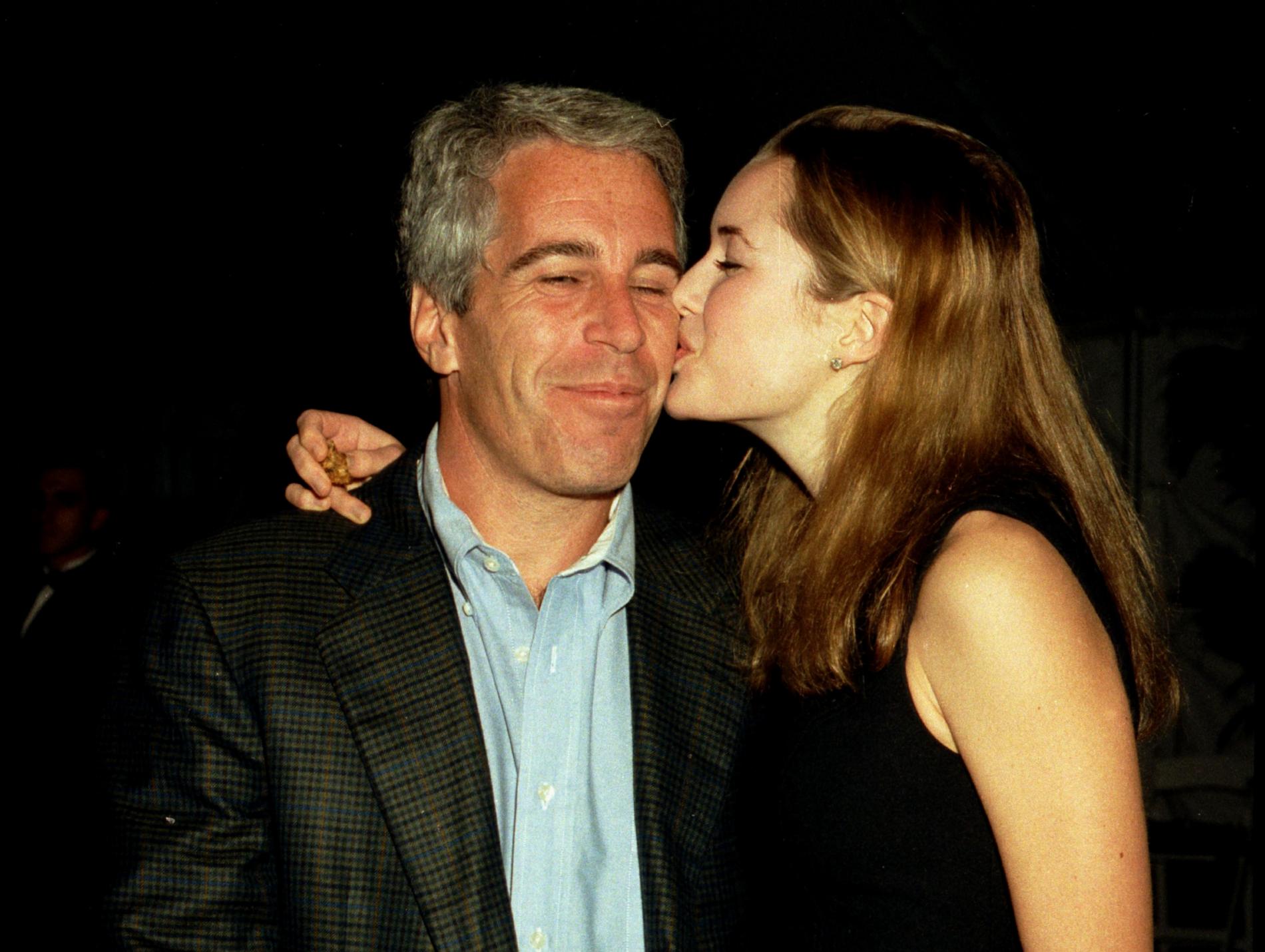 – I’ve never had any relationship with or dated Epstein – VG