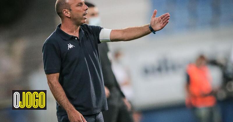 Estoril clarifies coach Bruno Pinheiro's position in a statement

