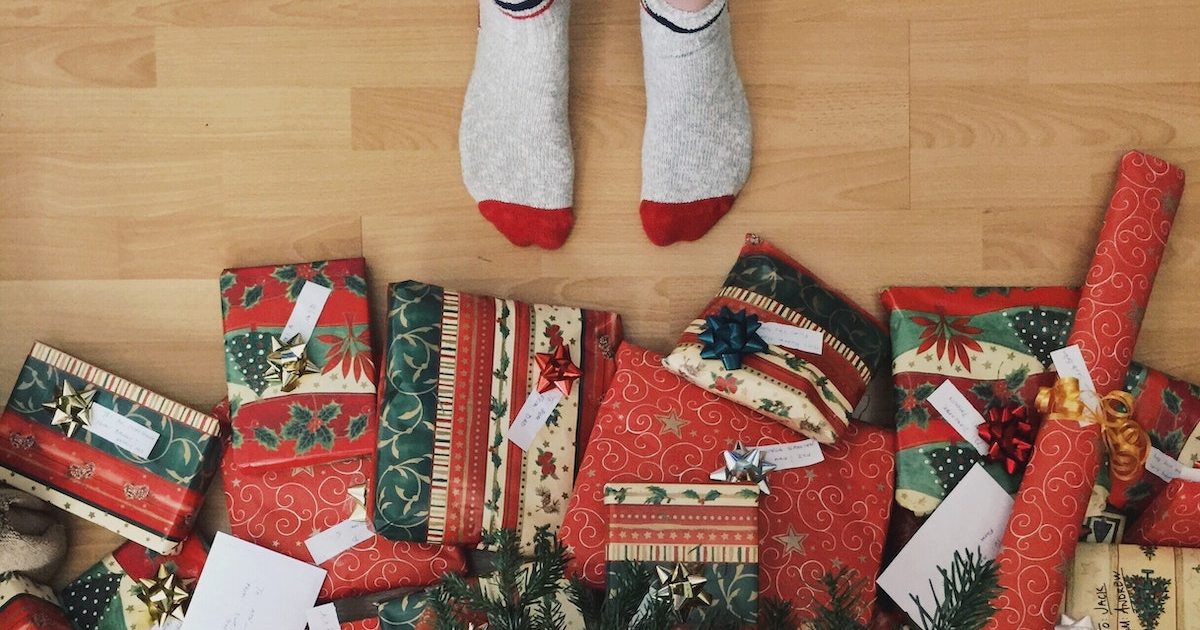 Do you make your gifts at the last minute?  Science has an explanation