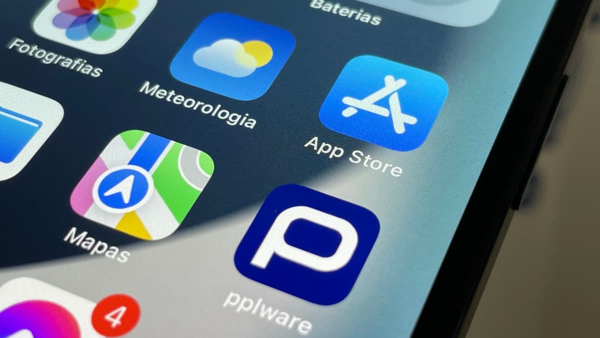 Apple will start cleaning up the App Store and remove old apps