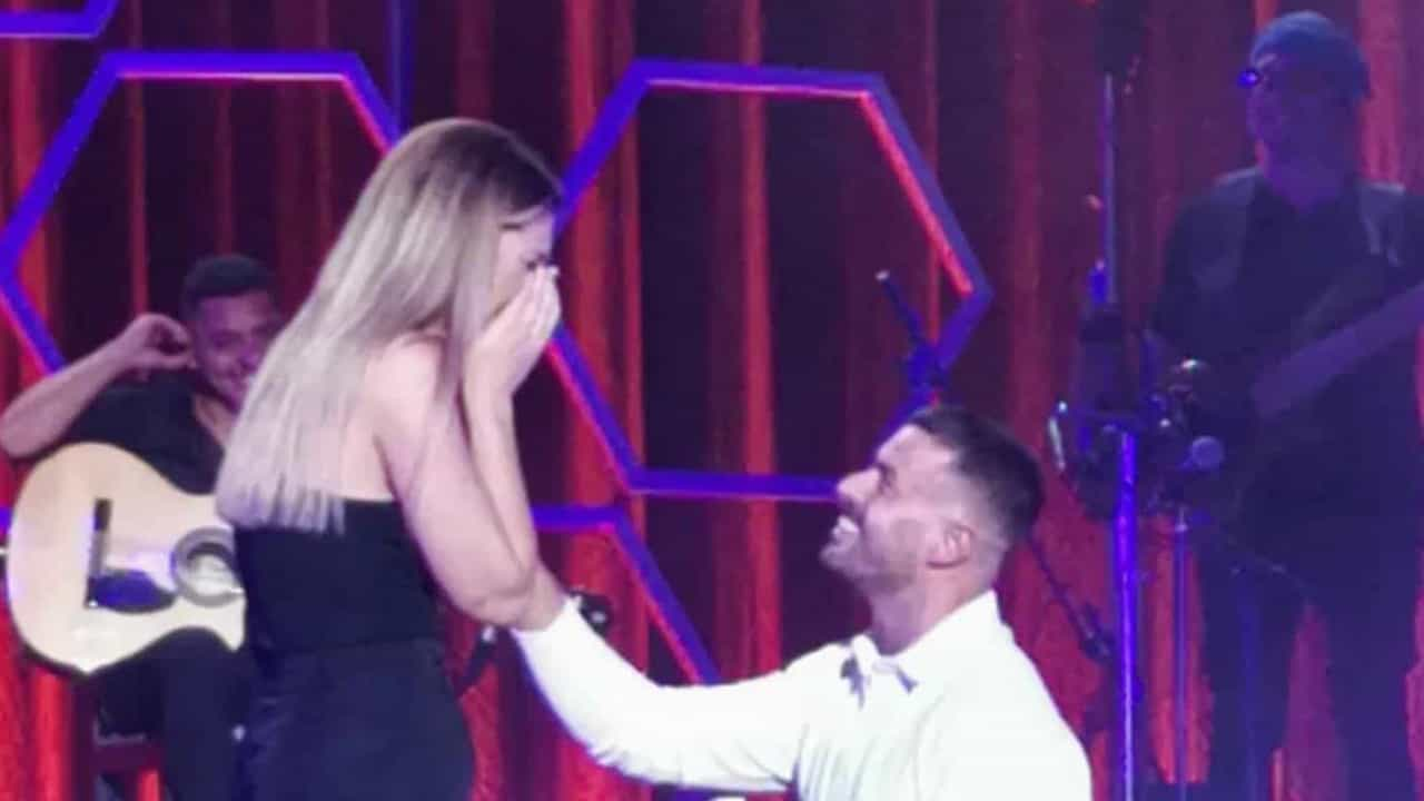 Marco Costa asked his girlfriend to marry him at a concert at the Colosseum

