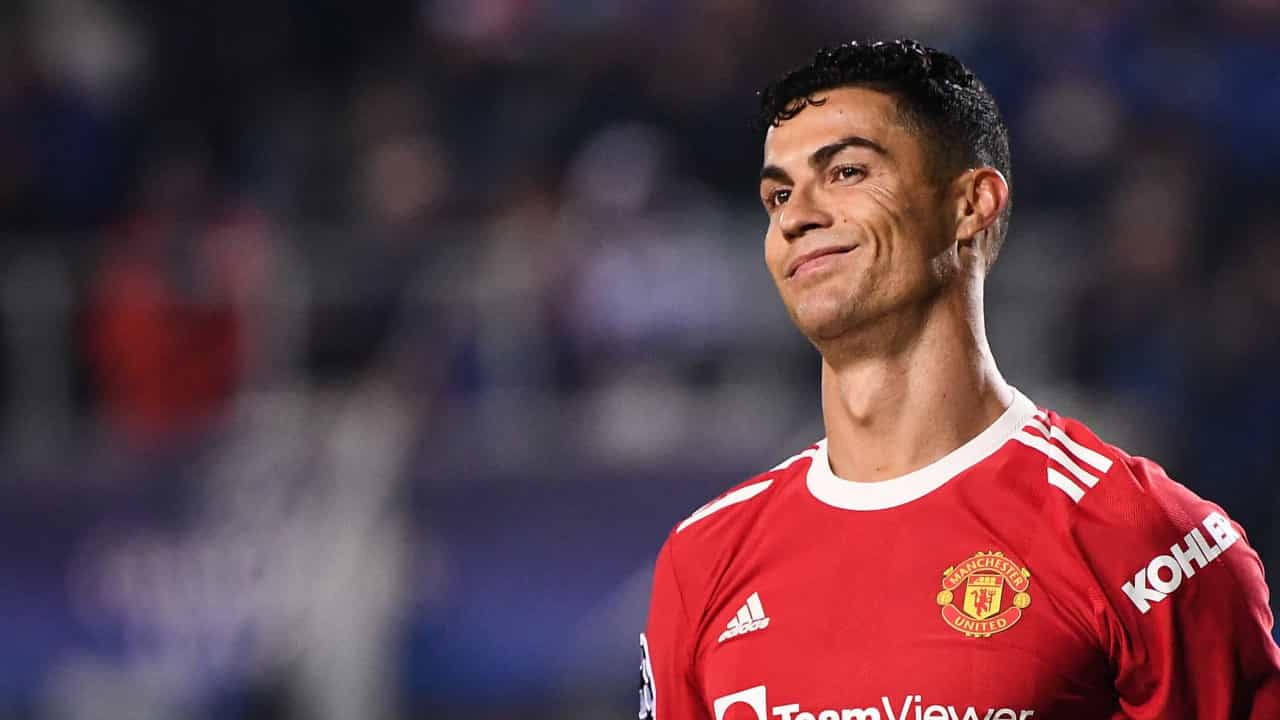 Atletico want to pay Cristiano Ronaldo with stars... and shirts

