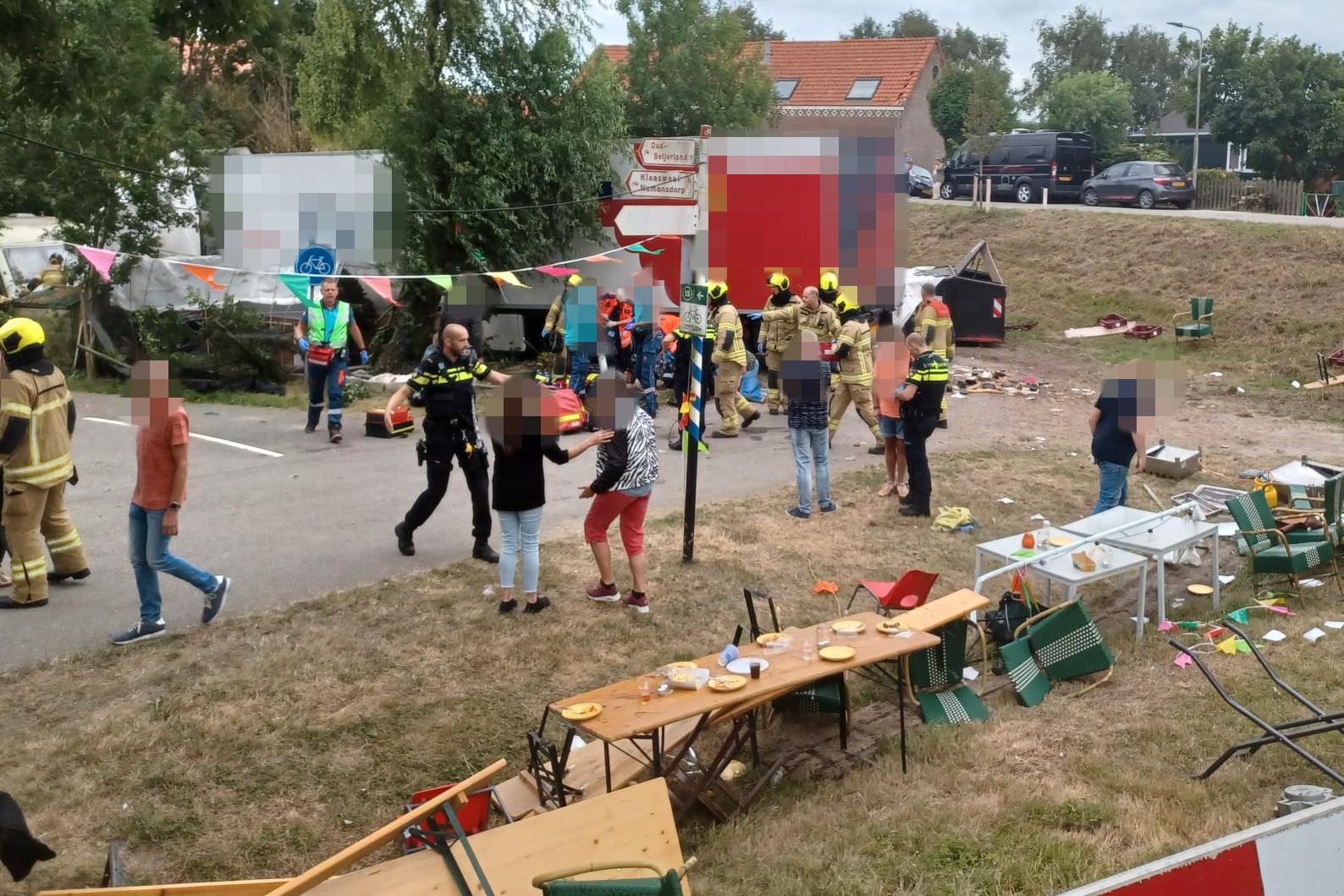 Several people died after a truck crashed into a party in the neighborhood – VG