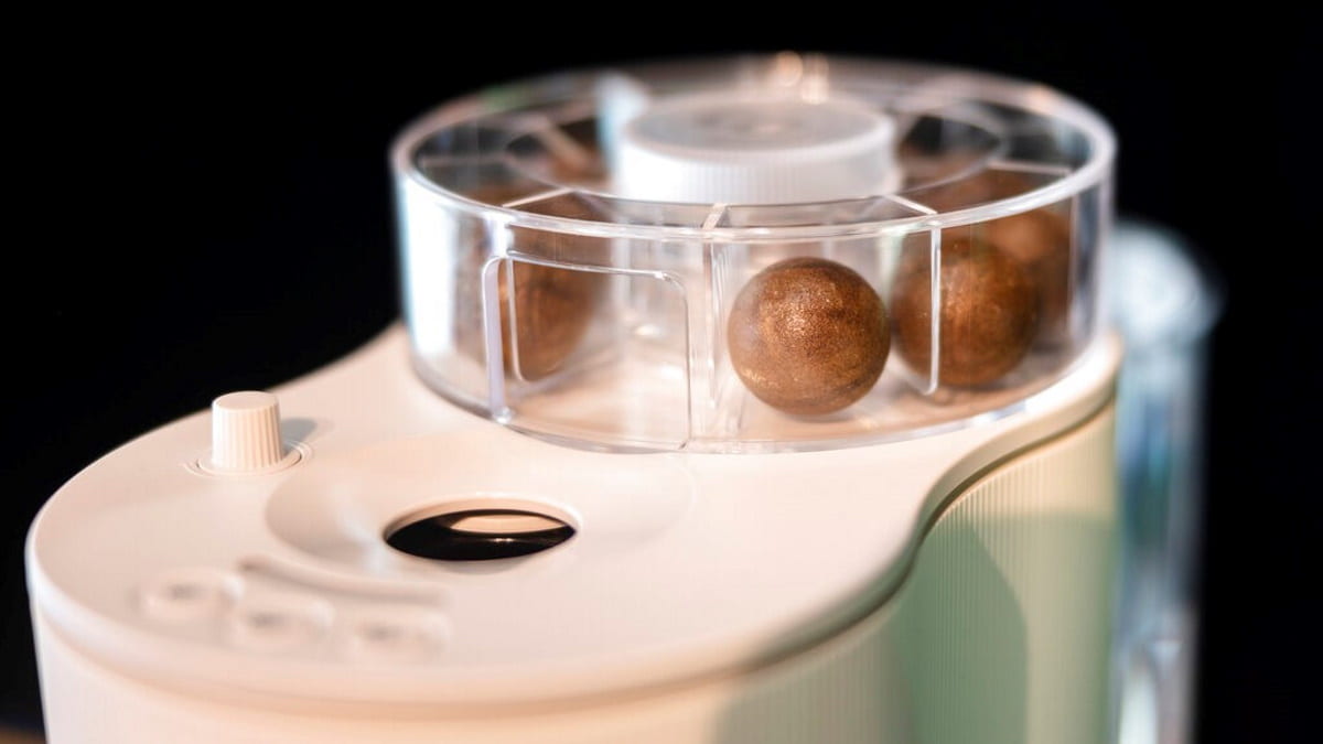 Say goodbye to capsules and meet the new coffee balls from CoffeeB