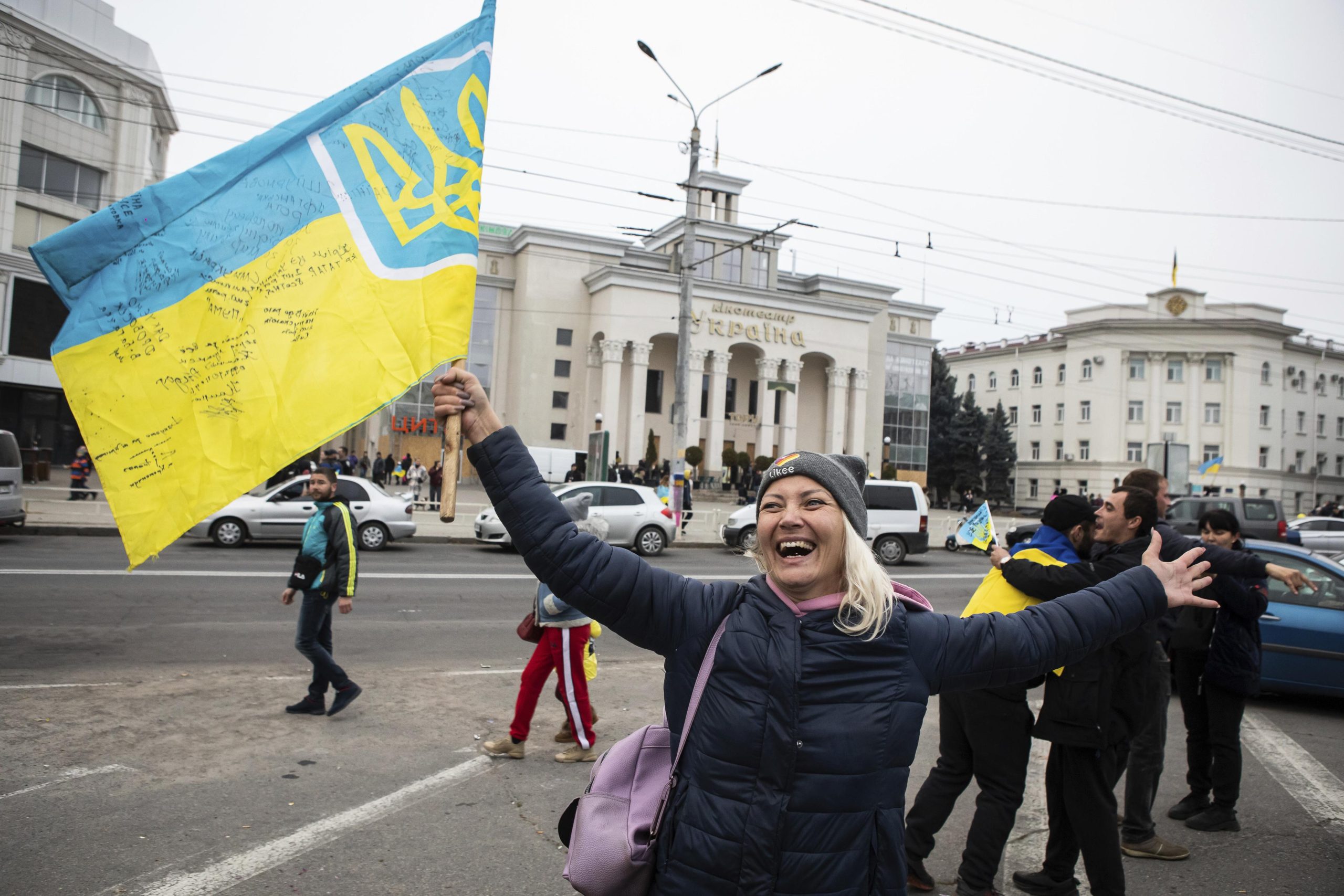 Zelensky: The Russians destroyed all the infrastructure in Kherson